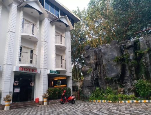 Athirappilly Palace Hydel in Thrissur